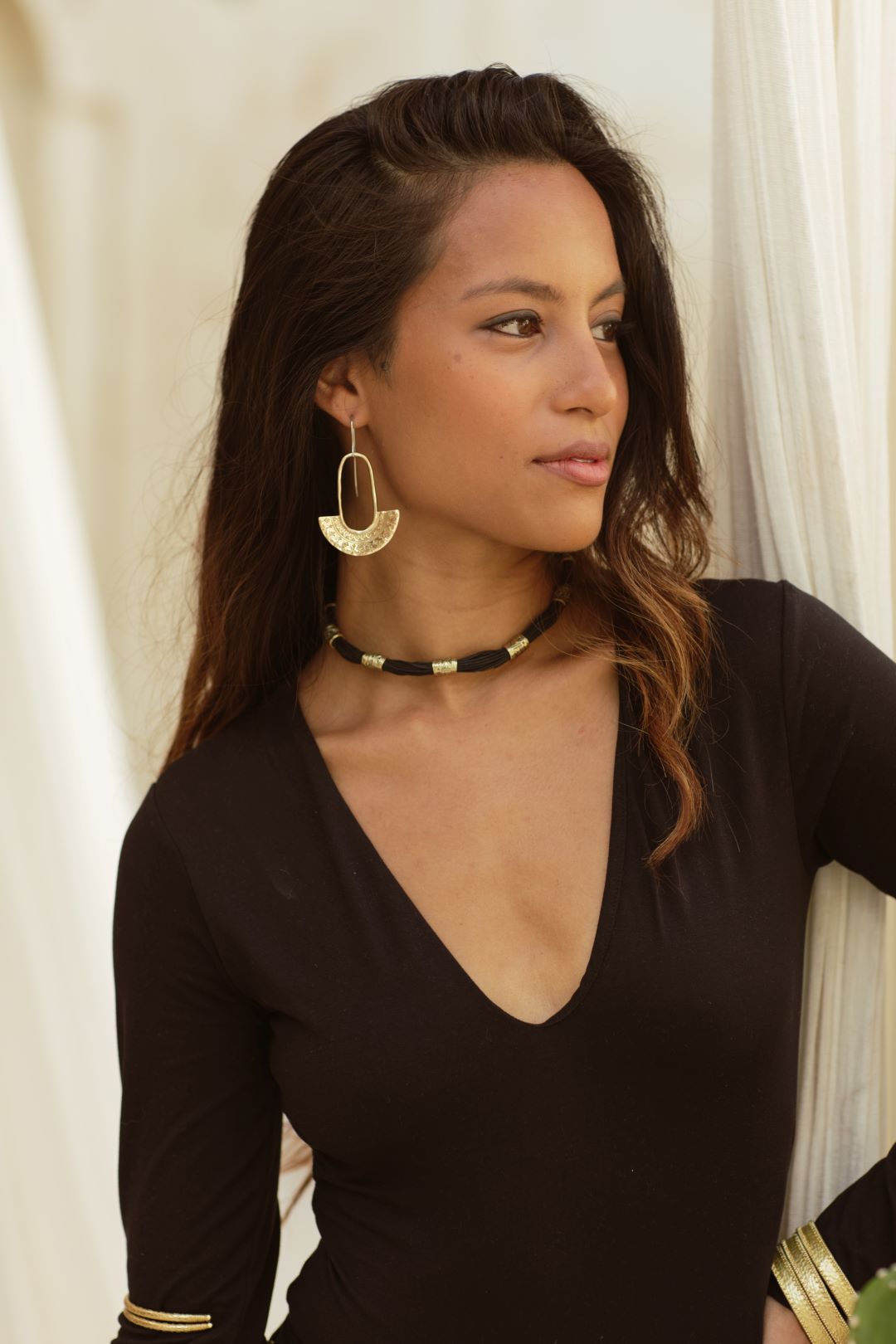 Amari Choker - Brass