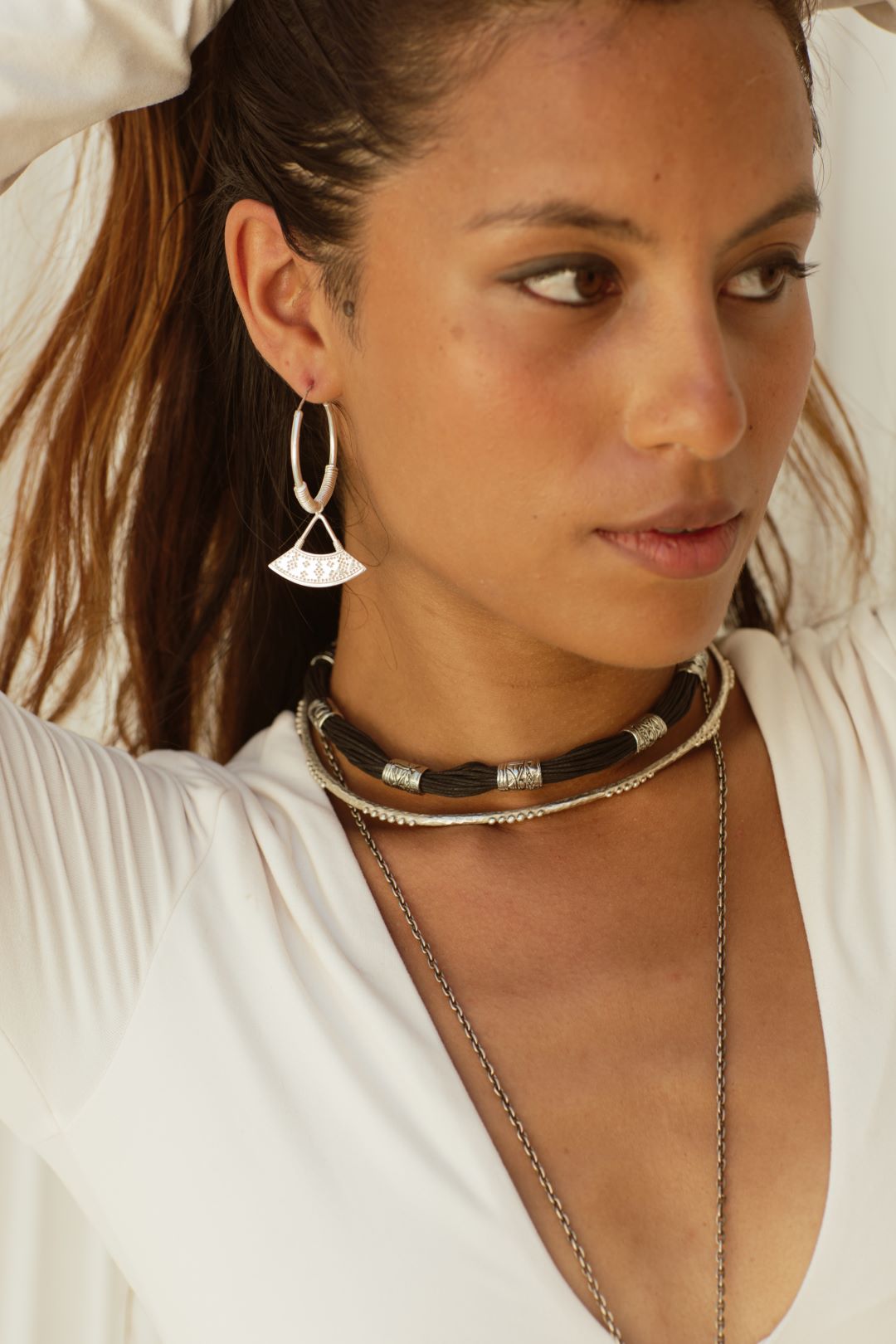 Amari Choker - White Brass